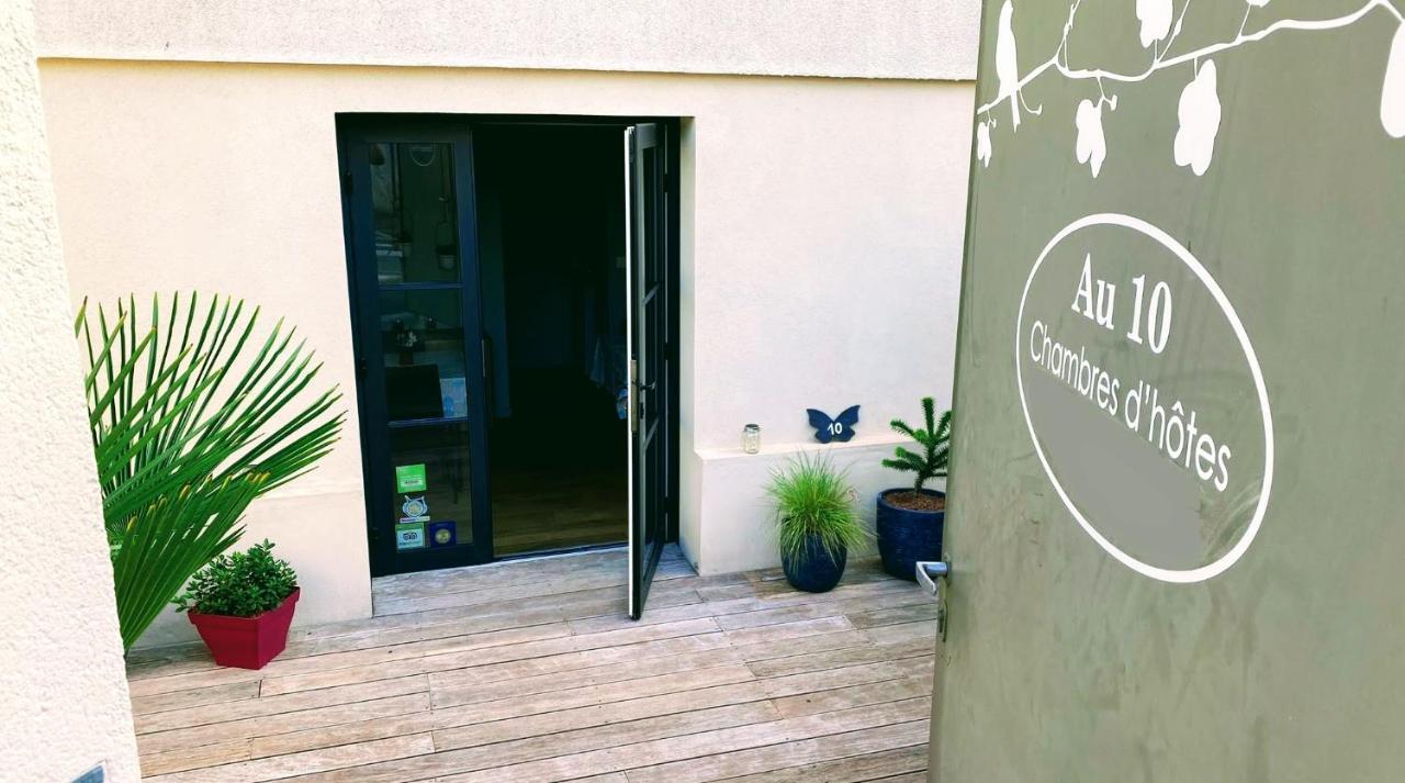 Au 10 Bed&Breakfast Luisant Exterior foto